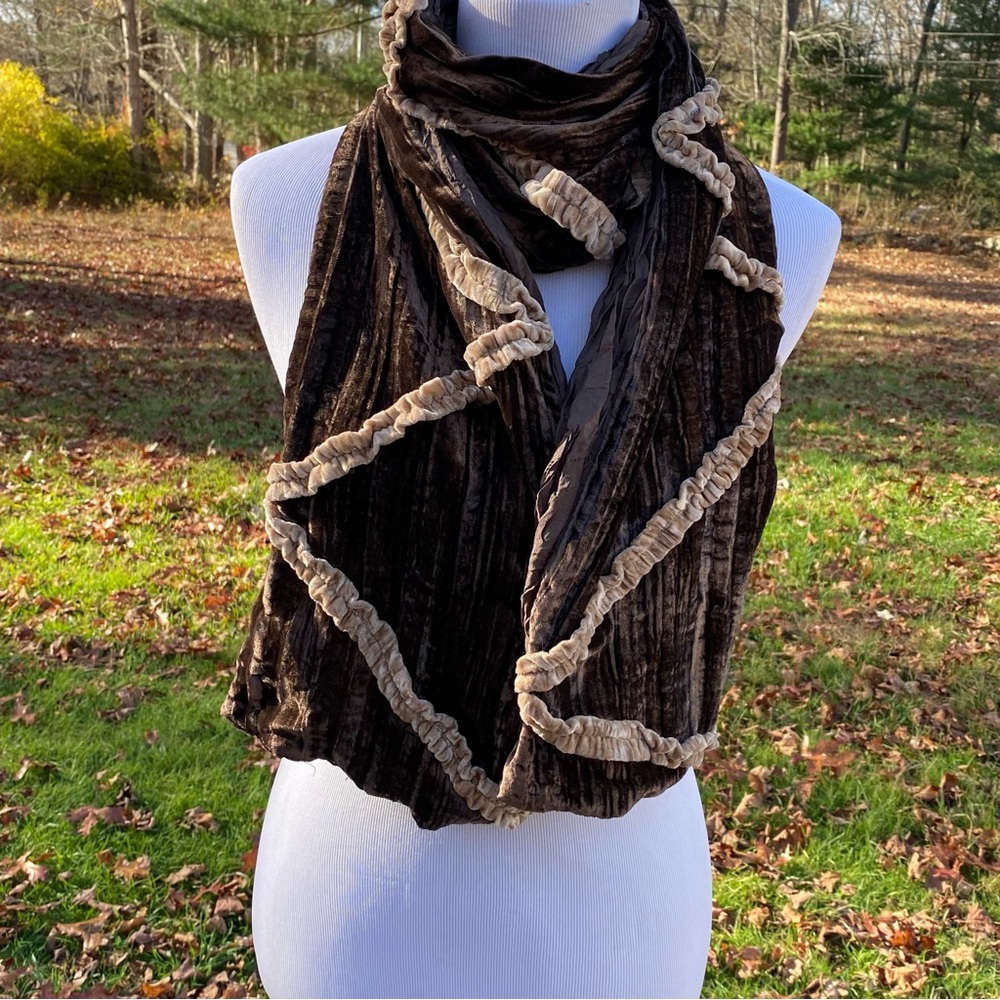 SCARF BROWN TAN CRINKLE VELVET LONG RECTANGLE BOHEMIAN ACCESSORY - Picture 3 of 8